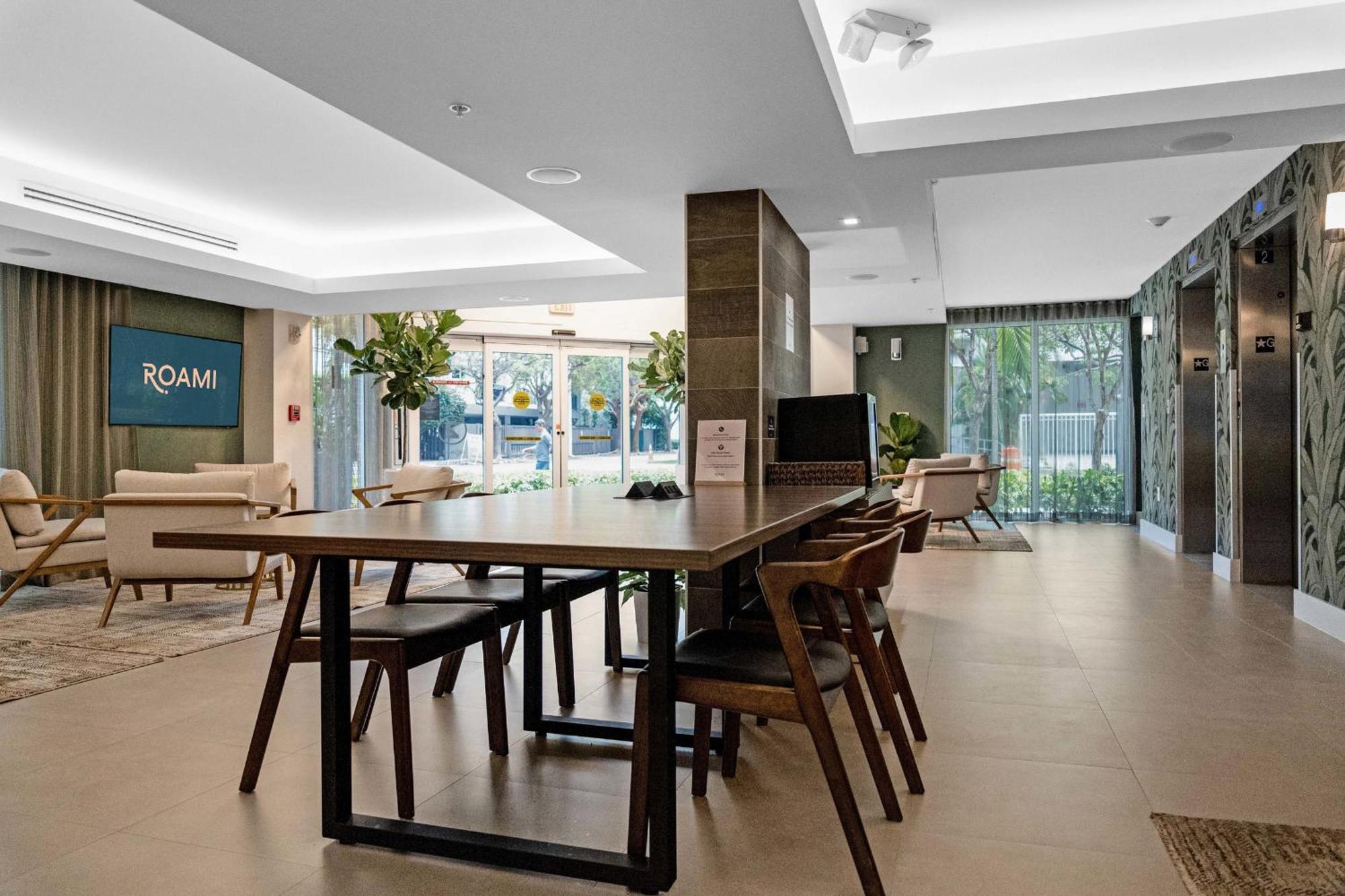 マイアミ Roami At Habitat Brickellアパートホテル エクステリア 写真